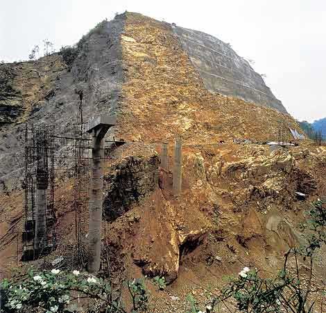 ߅�������A�y