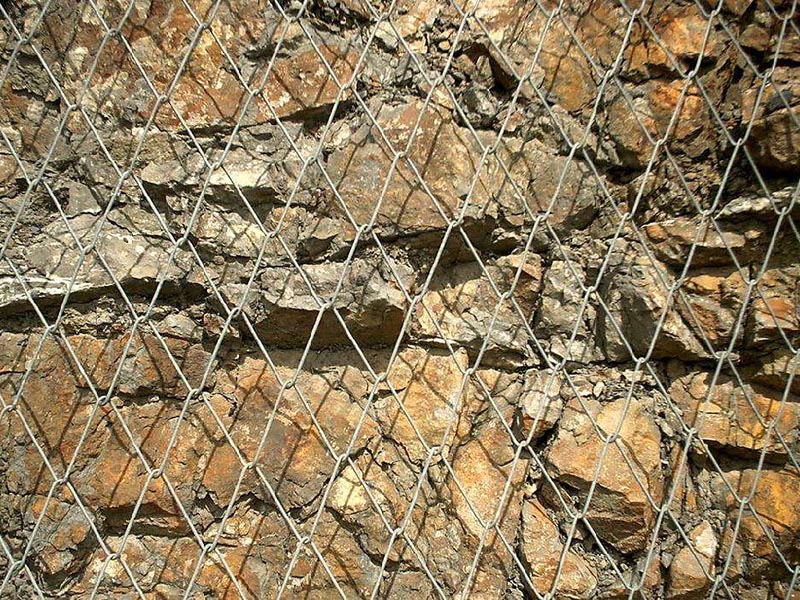 邊坡防護高強度鋼絲格柵